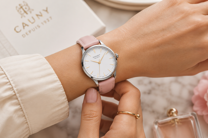 Cauny — Montre Femme Majestic Essence en Acier et Cuir Rose