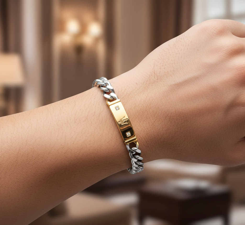 Bracelet Maserati pour homme en acier bicolore – Plaque centrale dorée