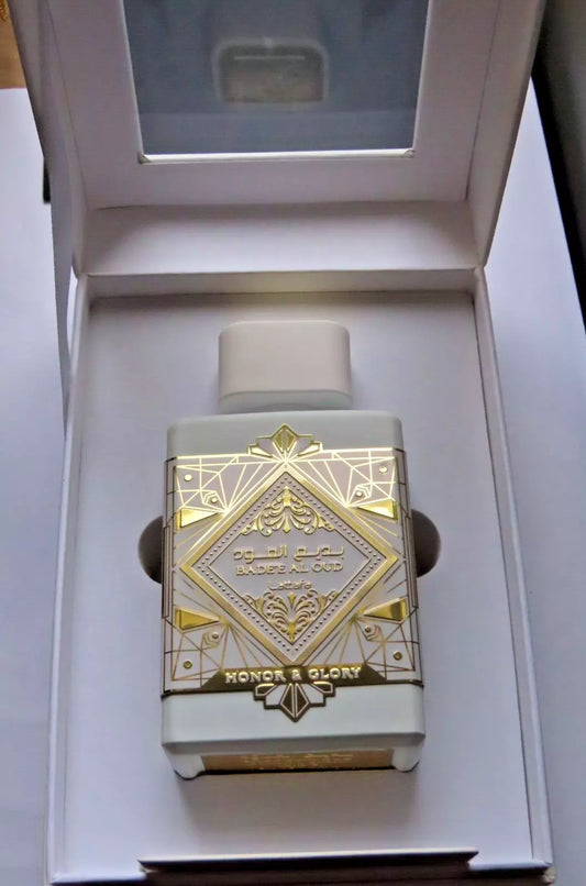 Lattafa Honor y Glory Eau De Parfum Badee Al Oud 100ml Spray